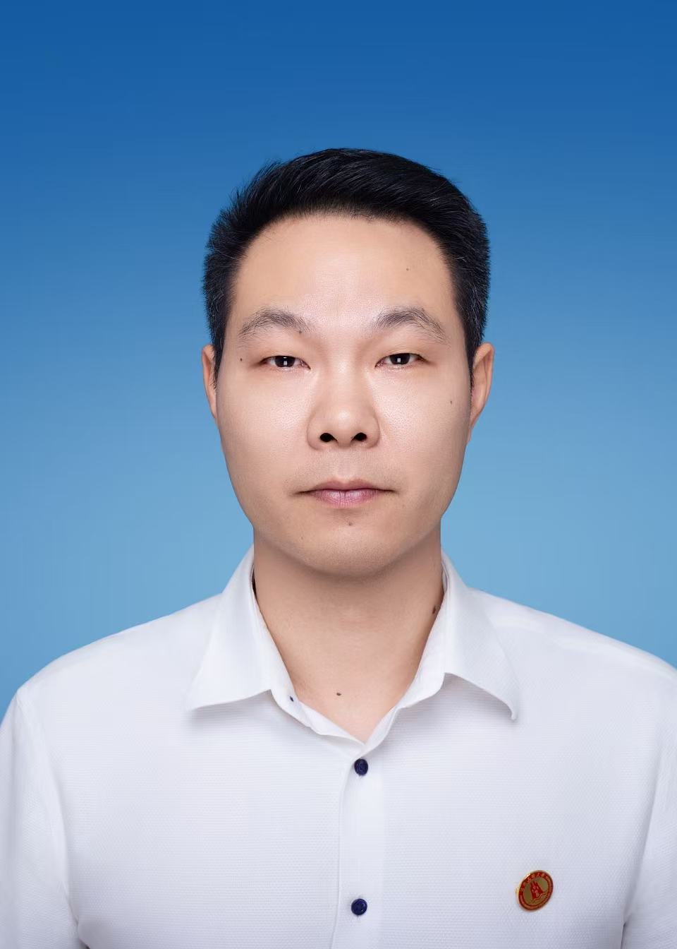 党委书记：闾勇