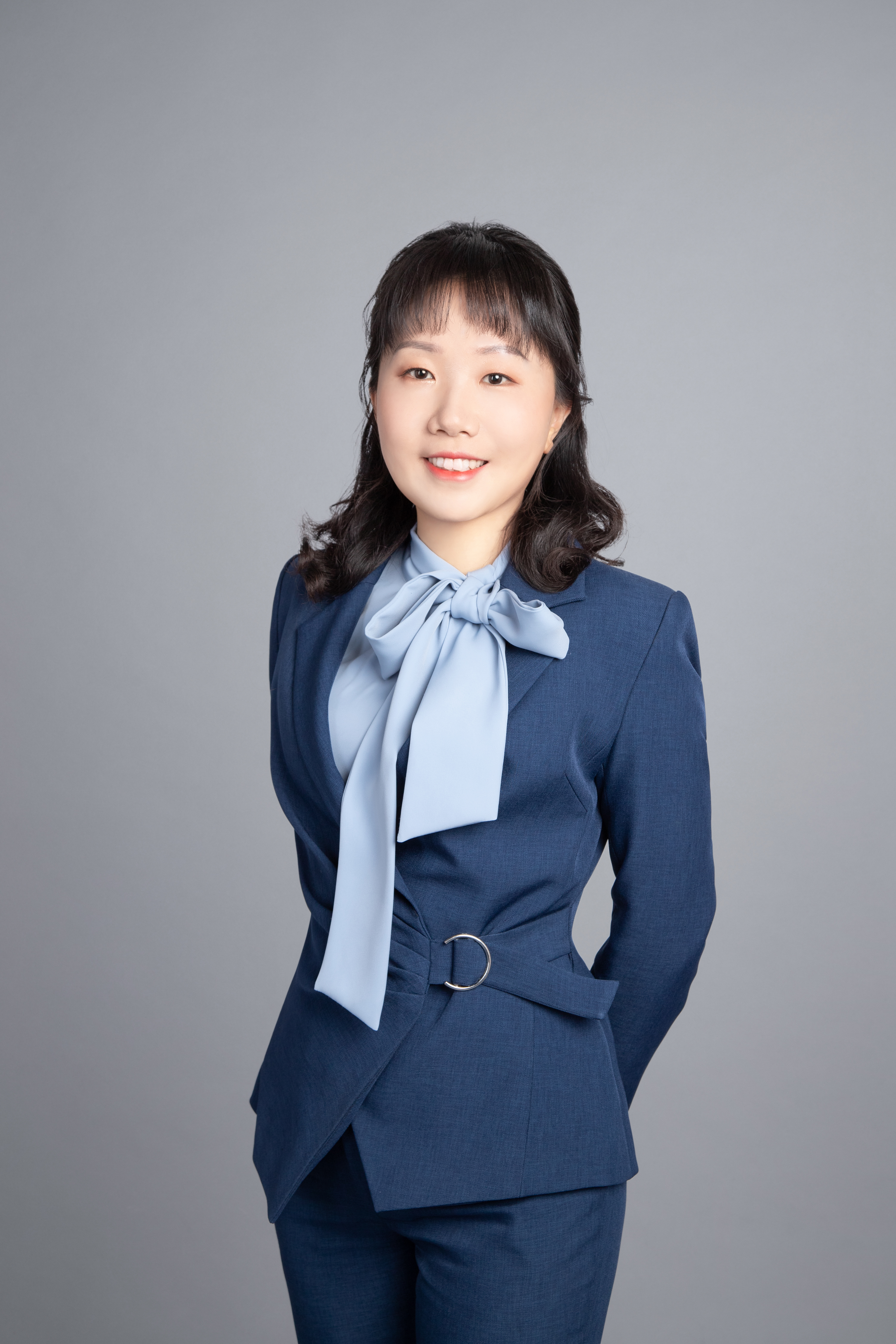 党委副书记袁露