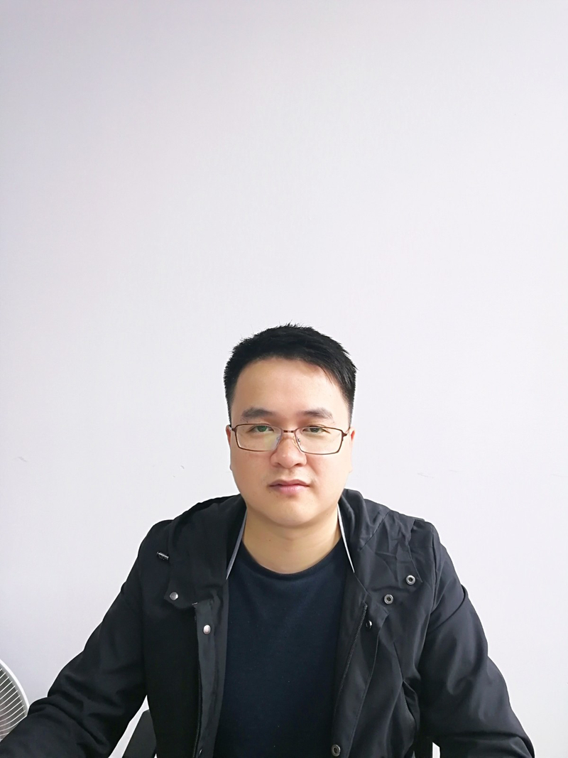 殷绪螺照片.jpg